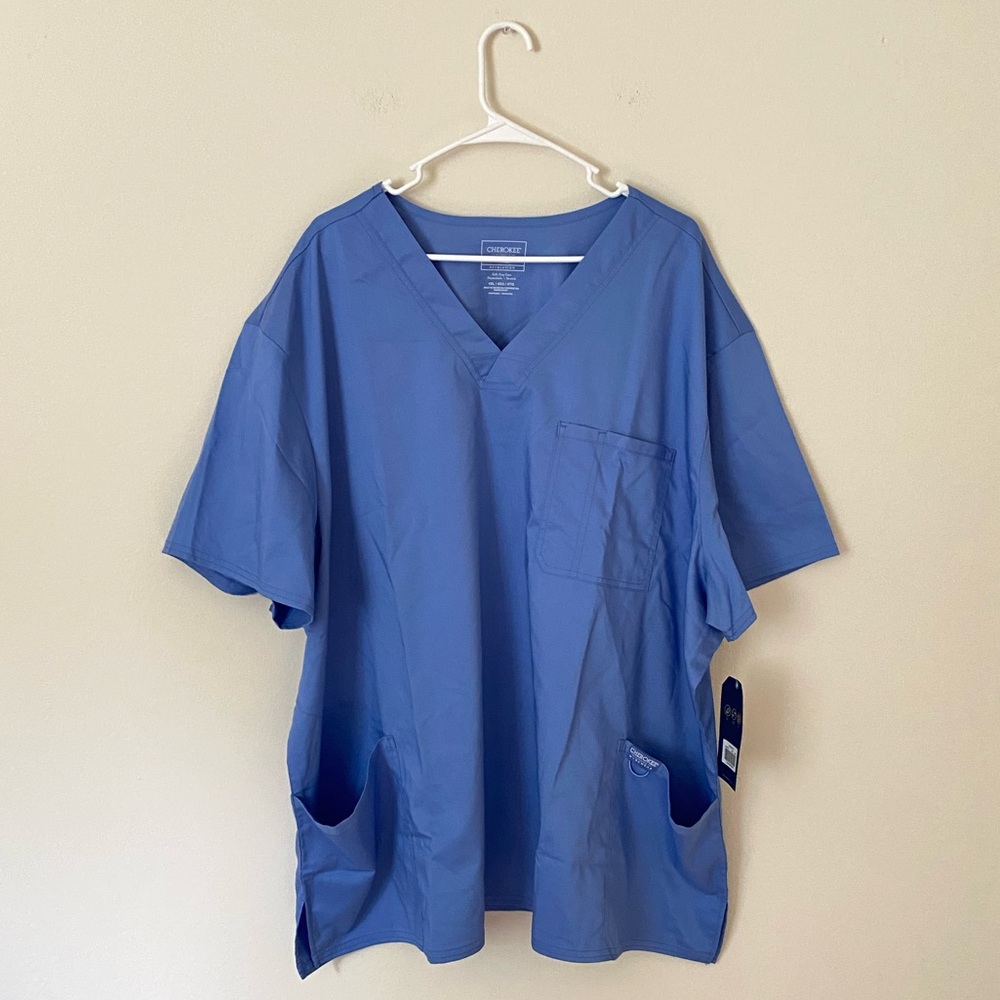 NWT Men’s Cherokee Workwear Light Blue V-Neck Scrub Short Sleeve Shirt Size 4XL